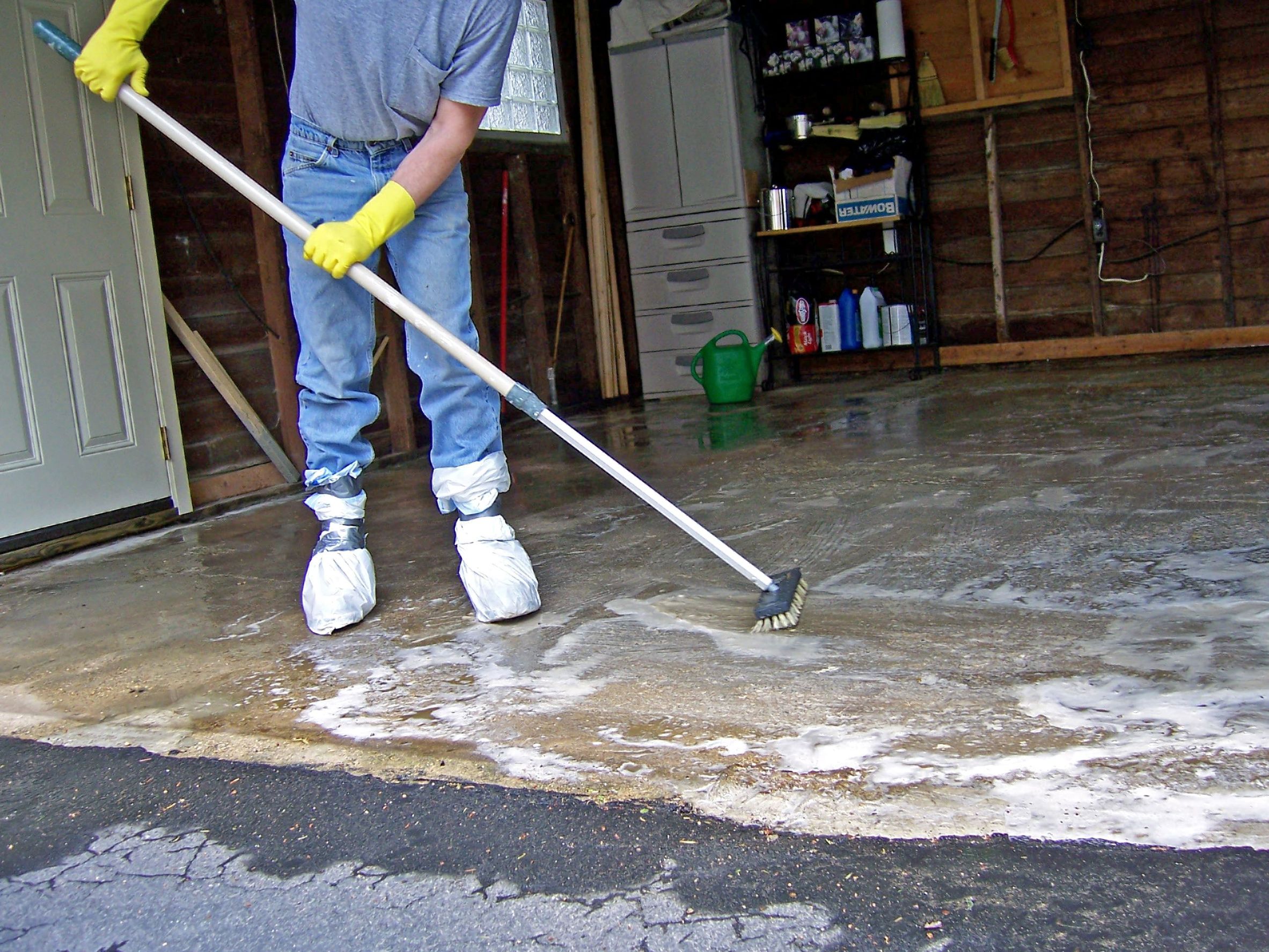 Why Hiring a Commercial Cleaning Company in Nashville, TN Improves Workplace Health and Safety