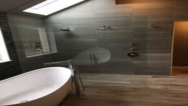 Beautiful Framed Glass Shower Doors in Atlanta Are Easy to Find and Easy to Afford