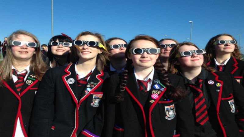 Custom Eclipse Glasses Make a Great Marketing Tool