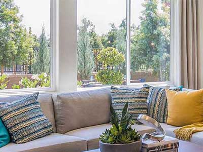 Can Dining Room Window Treatments Truly Transform Your Space?