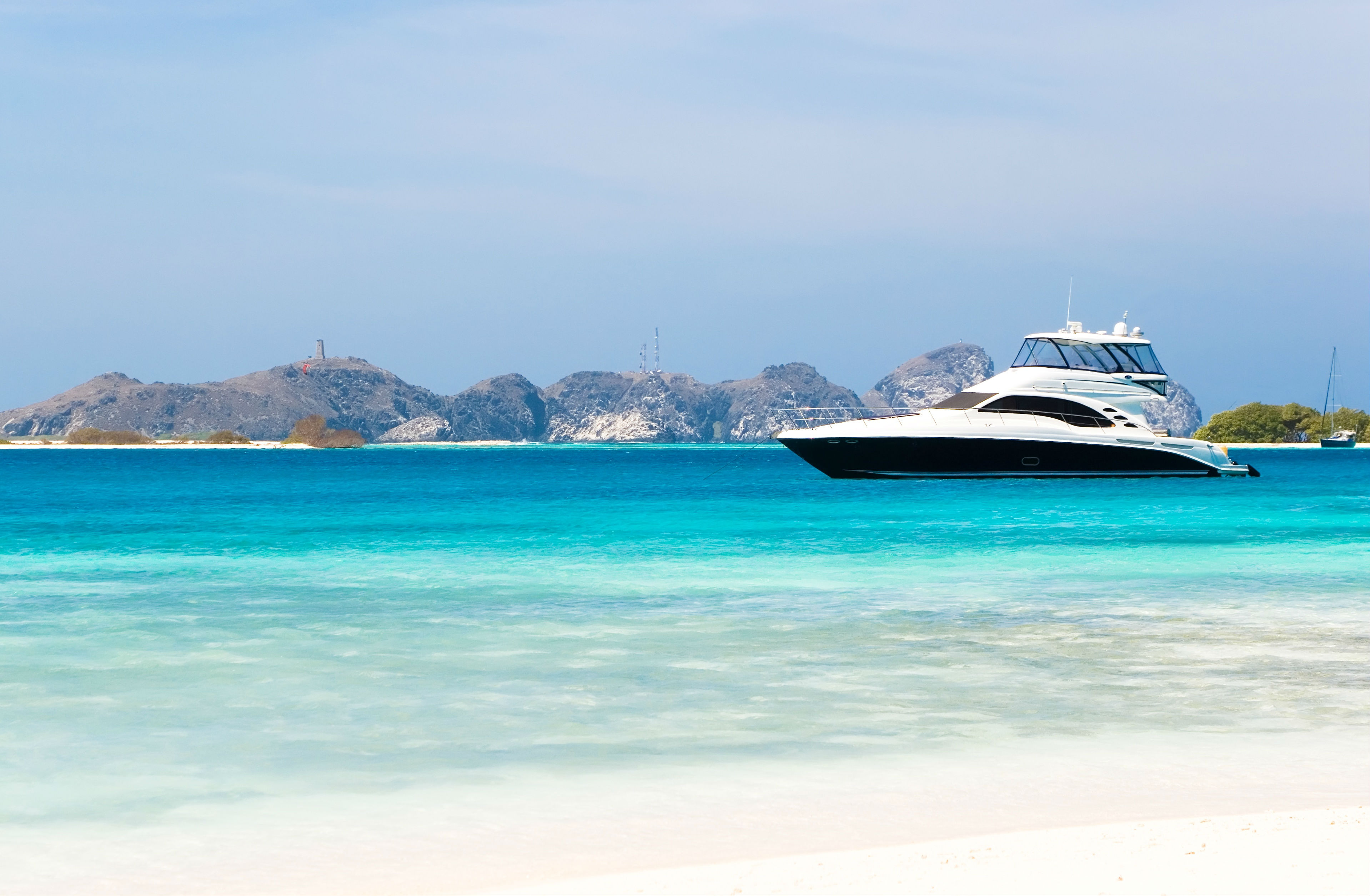 What Types of Modern Boats Are Now Available for Purchase on the Lake?