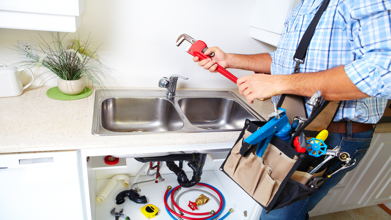 How a plumbing contractor in Whitesburg GA solves daily home repair challenges for residents