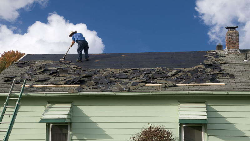 Working With Commercial Roofing Contractors In Loveland CO To Minimize Building Maintenance Costs
