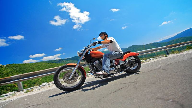 Why Motorcycle Enthusiasts Should Buy a Salvage Motorcycle