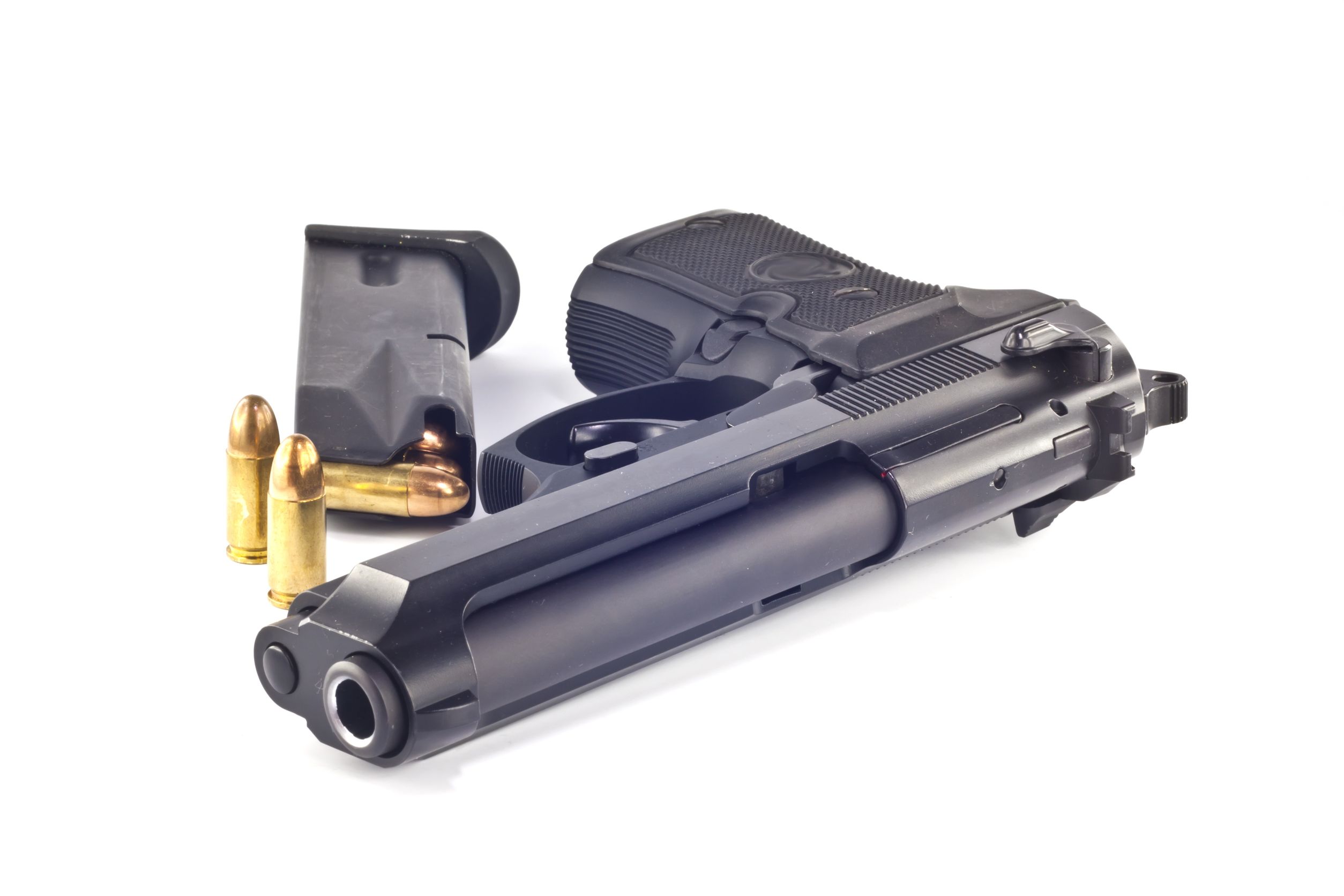 Five Advantages of Purchasing Wholesale Guns Online