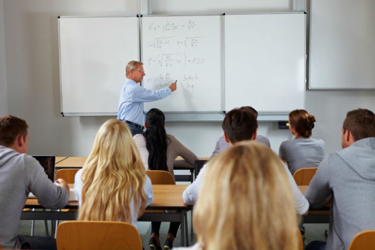 9 Demographics Sales Coaches Should Cater To