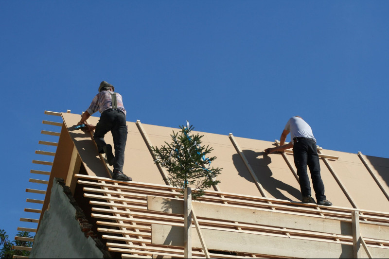The Advantages of Professional Commercial Roofing Assistance in Wisconsin