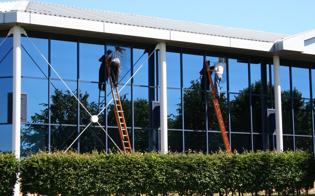 Why Arrange for Window Screen Repair in Murrieta, CA As Soon As Possible?