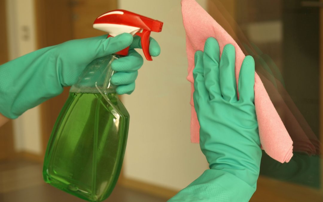 Simplify your routine as a Pearland House Cleaner transforms cleaning into a stress-free task