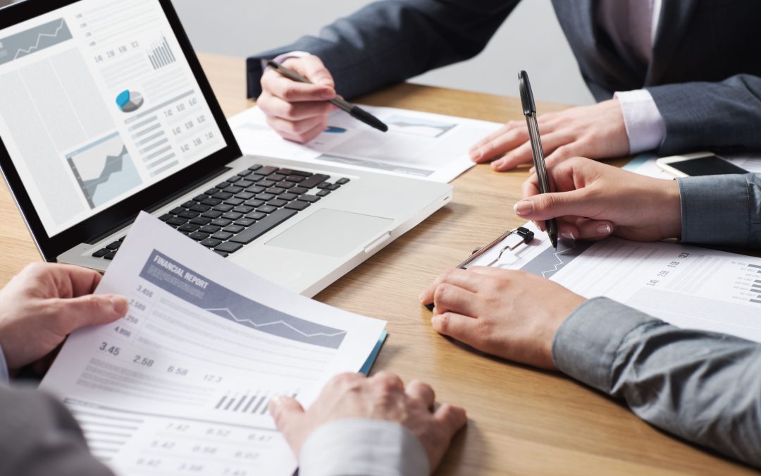 Strategies From a Financial Services Keynote Speaker to Drive Meaningful Industry Innovation