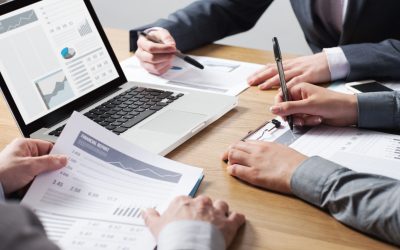 Strategies From a Financial Services Keynote Speaker to Drive Meaningful Industry Innovation